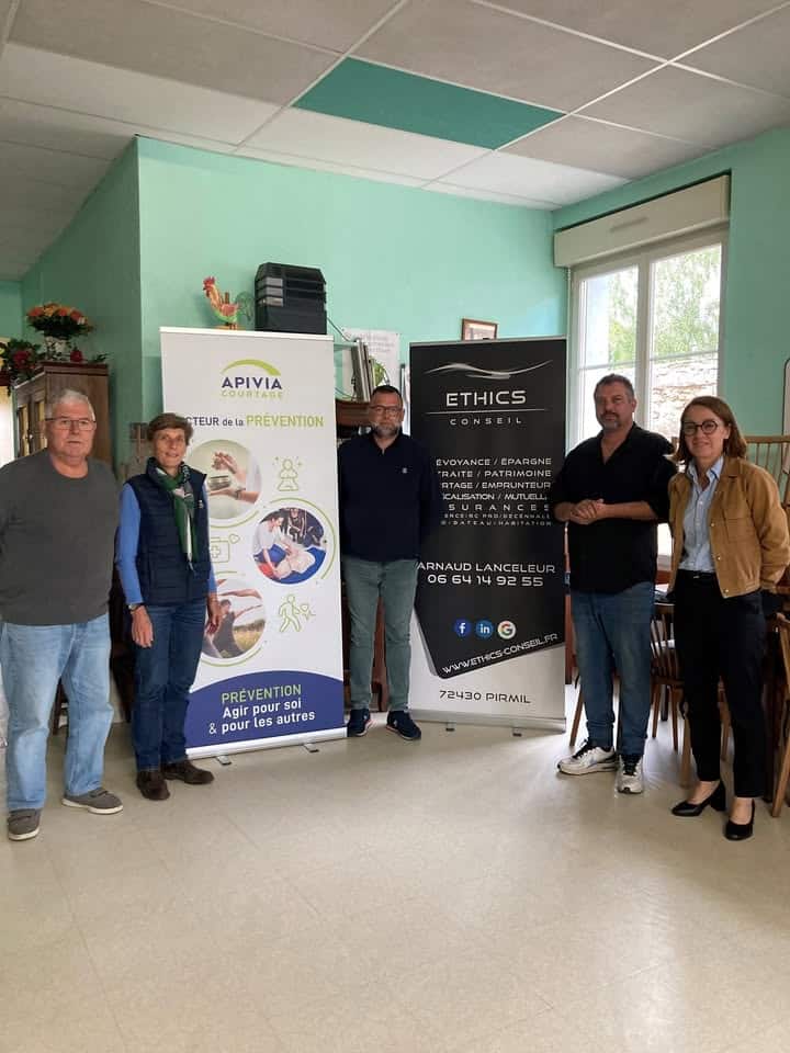 Belle journee de sensibilisation aux Gestes qui sauvent aupres des 1 1405200644821219 - Accueil - Quimper Brest
